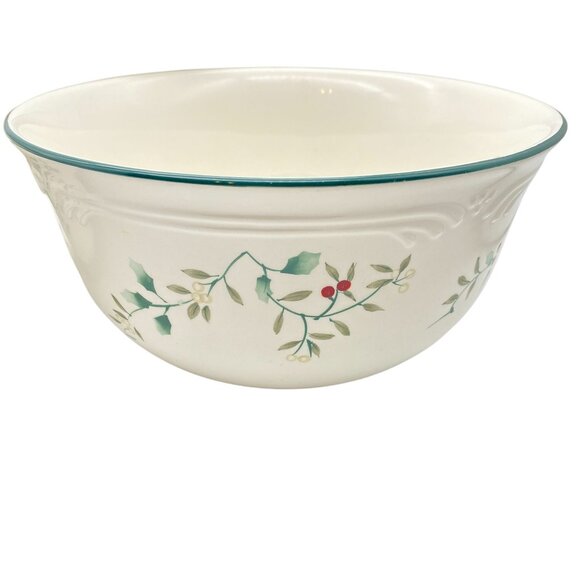 Pfaltzgraff Winterberry nesting bowls set of 3 Christmas mixing bowls ceramic - Picture 4 of 7
